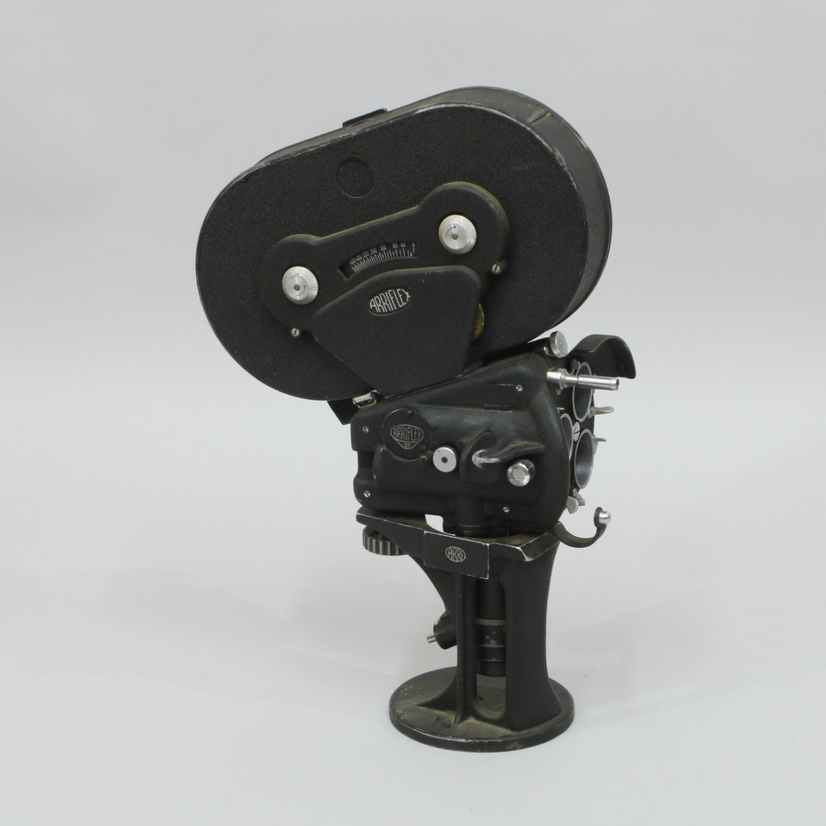 Arriflex 35 IIB Motion Picture Camera | Blue Moon Camera