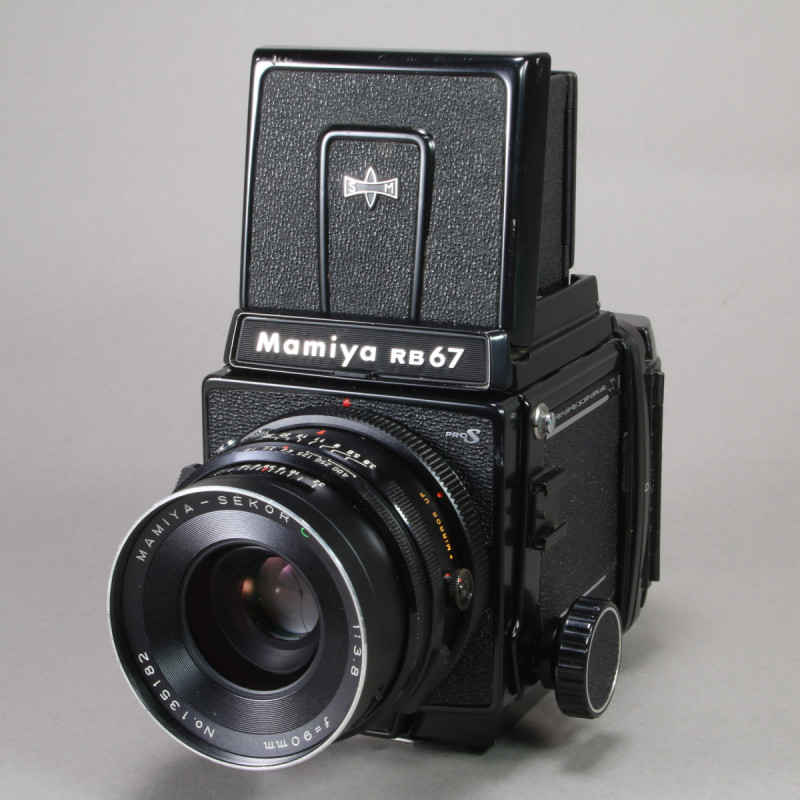 Mamiya RB67 Camera Kit with 90mm f3.8 Lens and 120 Back