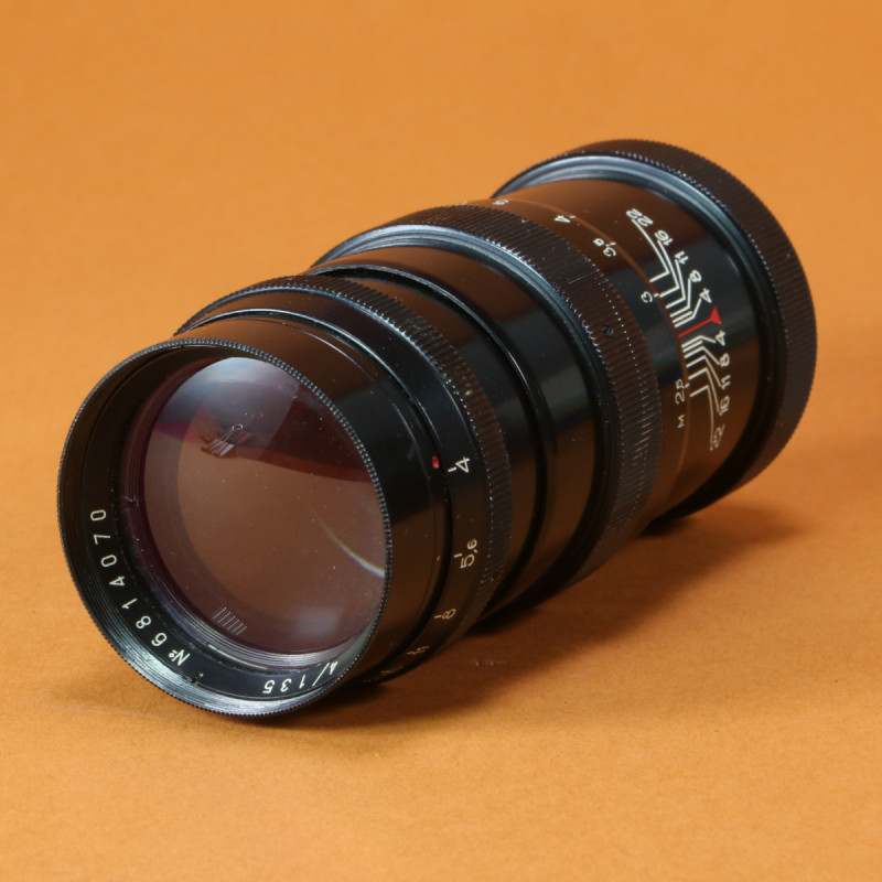 KOMZ 135mm f4 Jupiter-11 Lens for M39