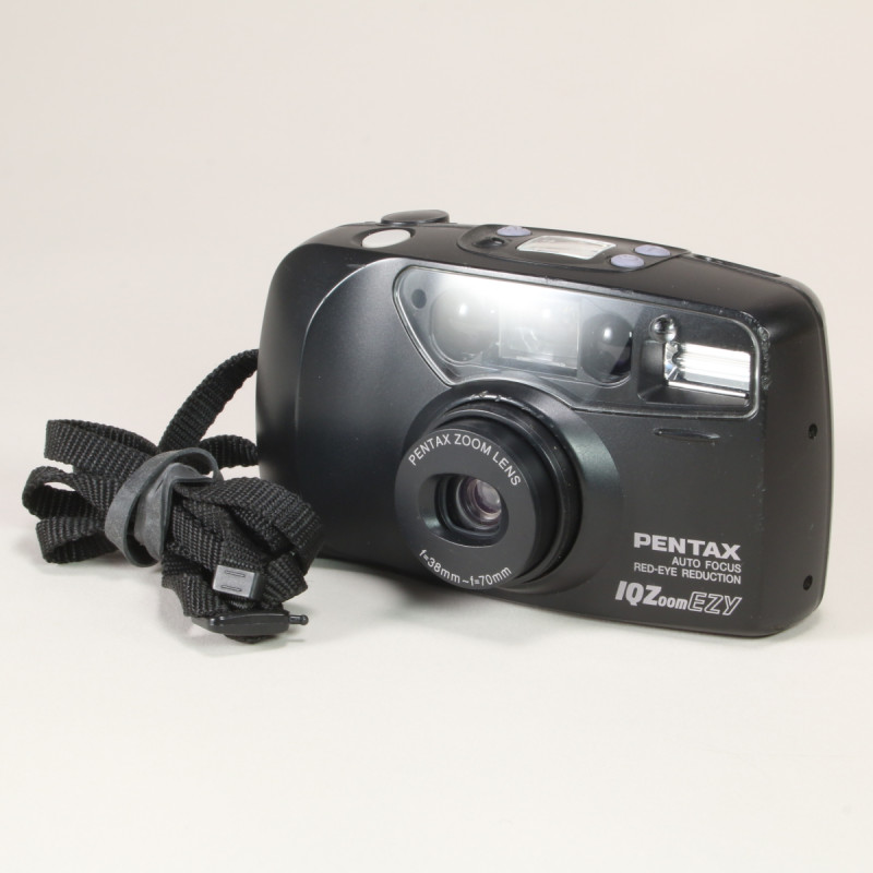 Pentax IQZoom EZY Camera