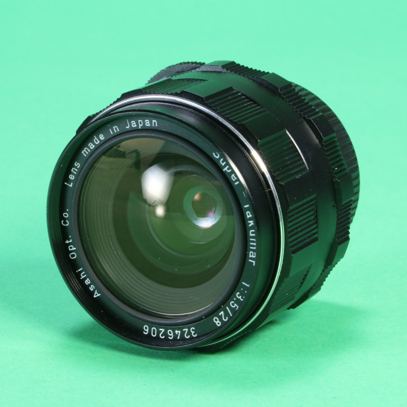 Pentax 28mm f3.5 Super-Takumar Lens for M42