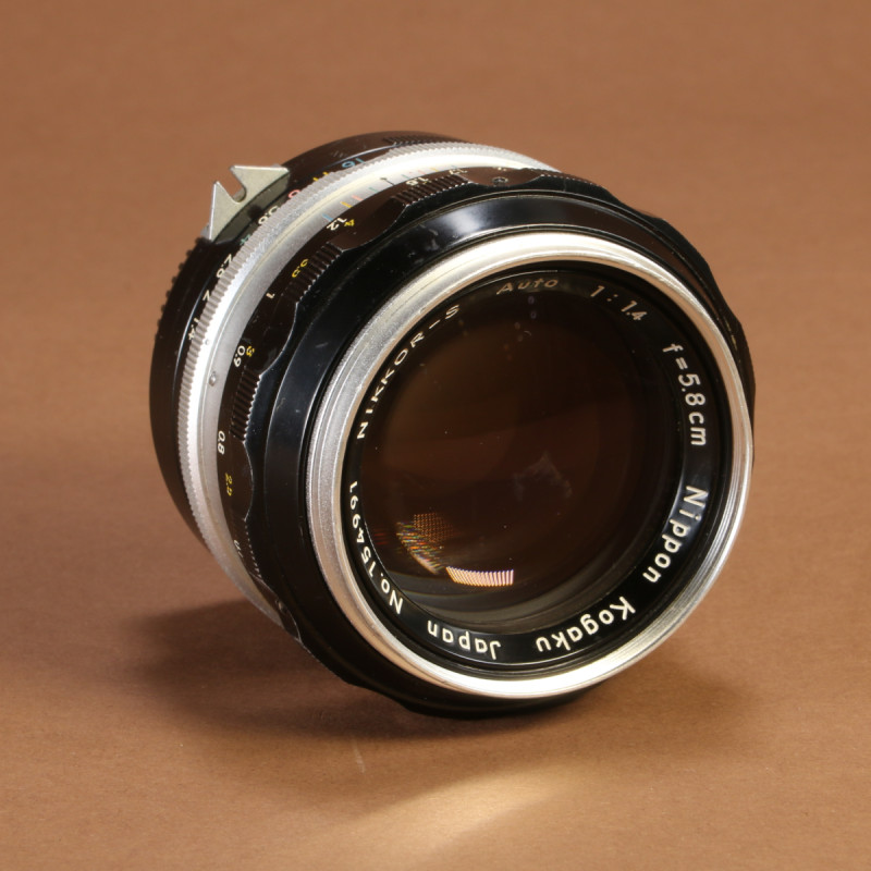 Nikon 5.8cm f1.4 Nikkor-S Lens for Nikon Non-AI