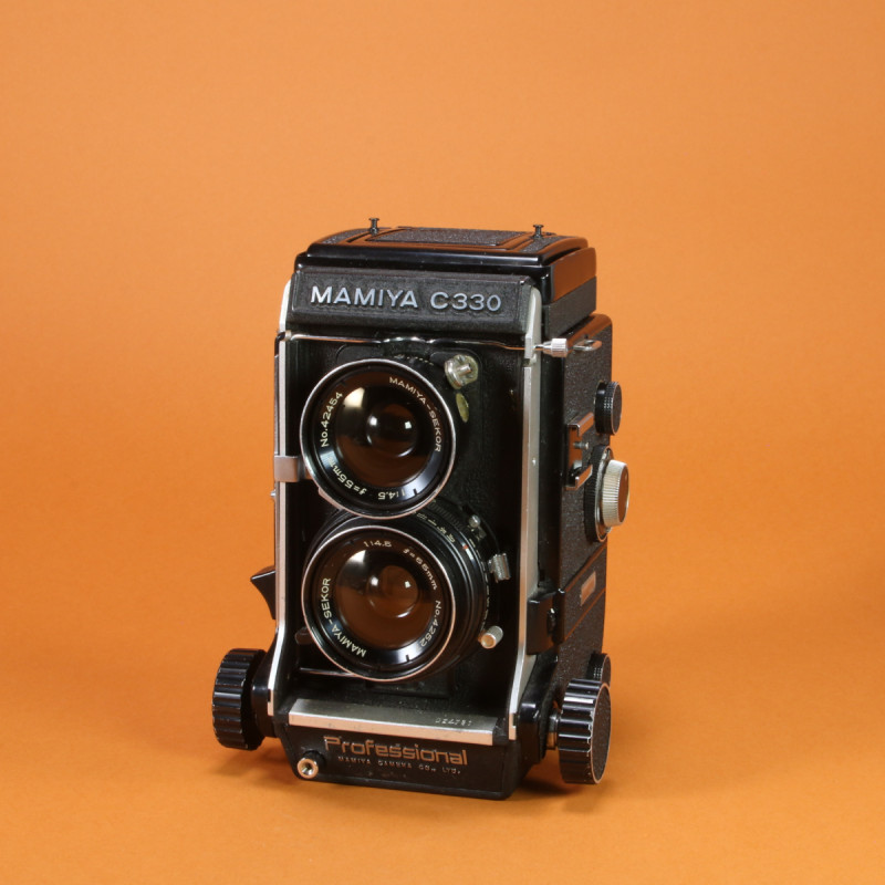 Mamiya C330 Camera Kit with 55mm f4.5 Lens