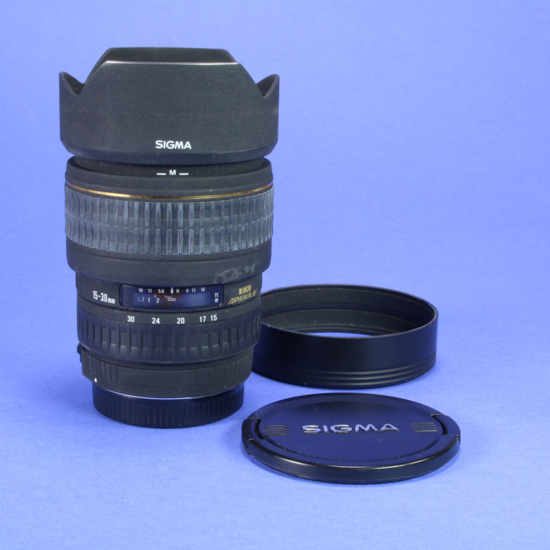 Sigma 15-30mm f3.5-4.5 DG Lens for Canon EF