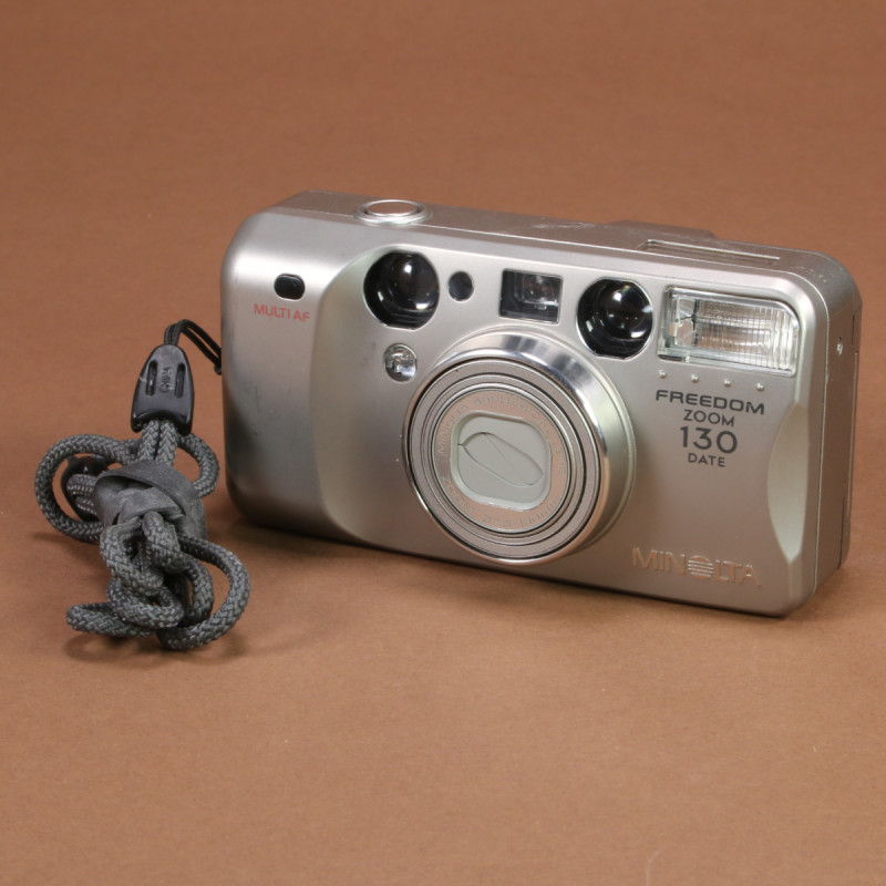 Minolta Freedom Zoom 130 Date Camera