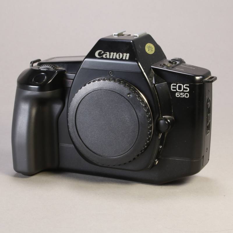 Canon EOS 650 Camera