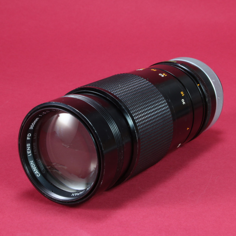 Canon 300mm f5.6 SC Lens for FD