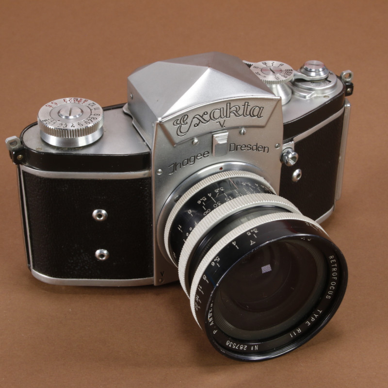 Ihagee Exakta V Camera with P. Angenieux Retrofocus 2.8cm (28mm) f3.5 Type R11 Exakta Lens