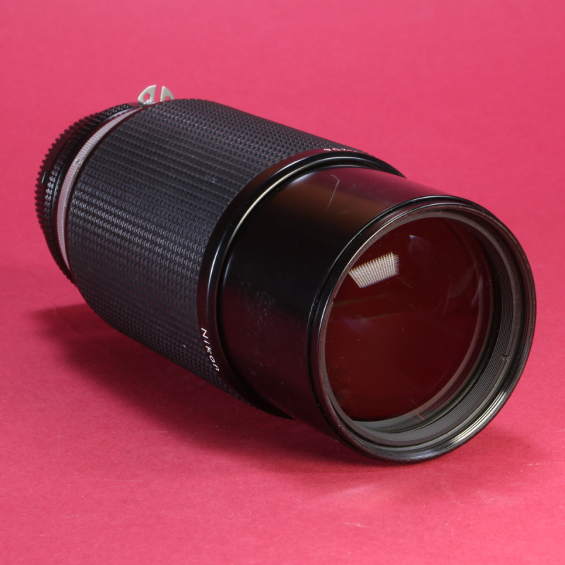 Nikon 80-200mm f4 Zoom-Nikkor Lens for Nikon AIS