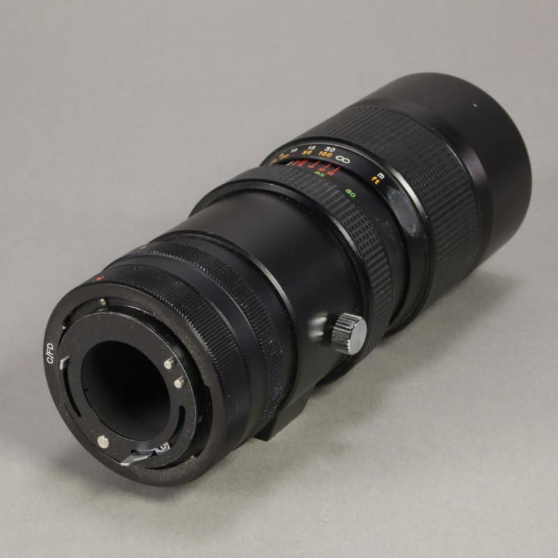 Asanuma 80-200mm f4.5 Auto-Zoom Lens for Canon FD