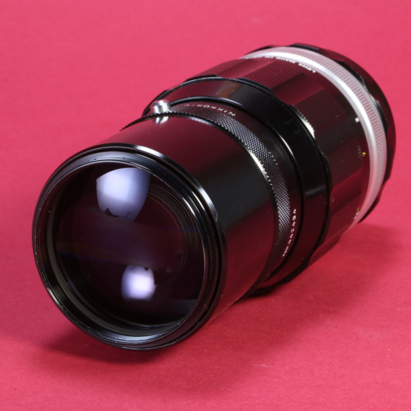 Nikon 200mm f4 Nikkor-Q Lens for Nikon Non-AI