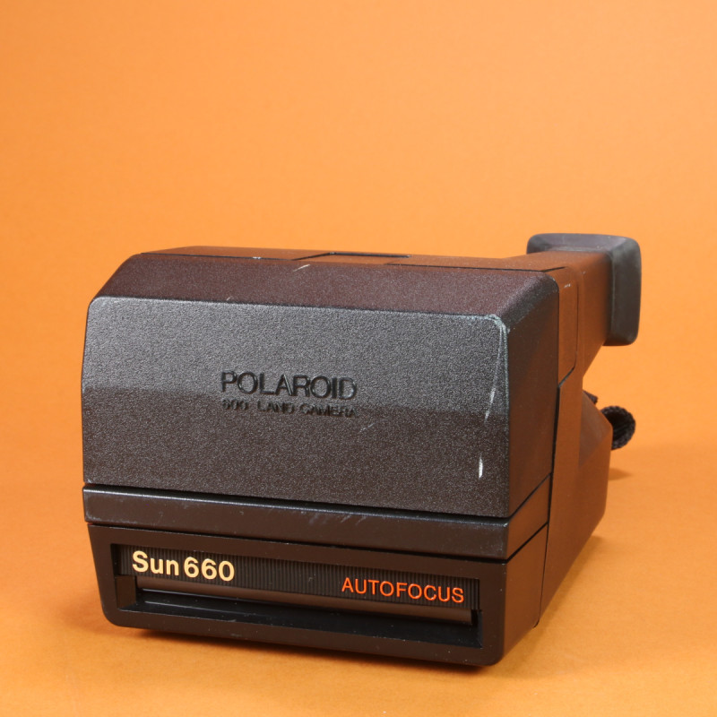 Polaroid Sun 660 Camera