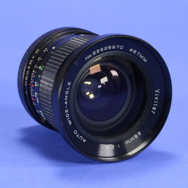 Vivitar 28mm f2.5 Auto Wide-Angle Lens for Canon FD