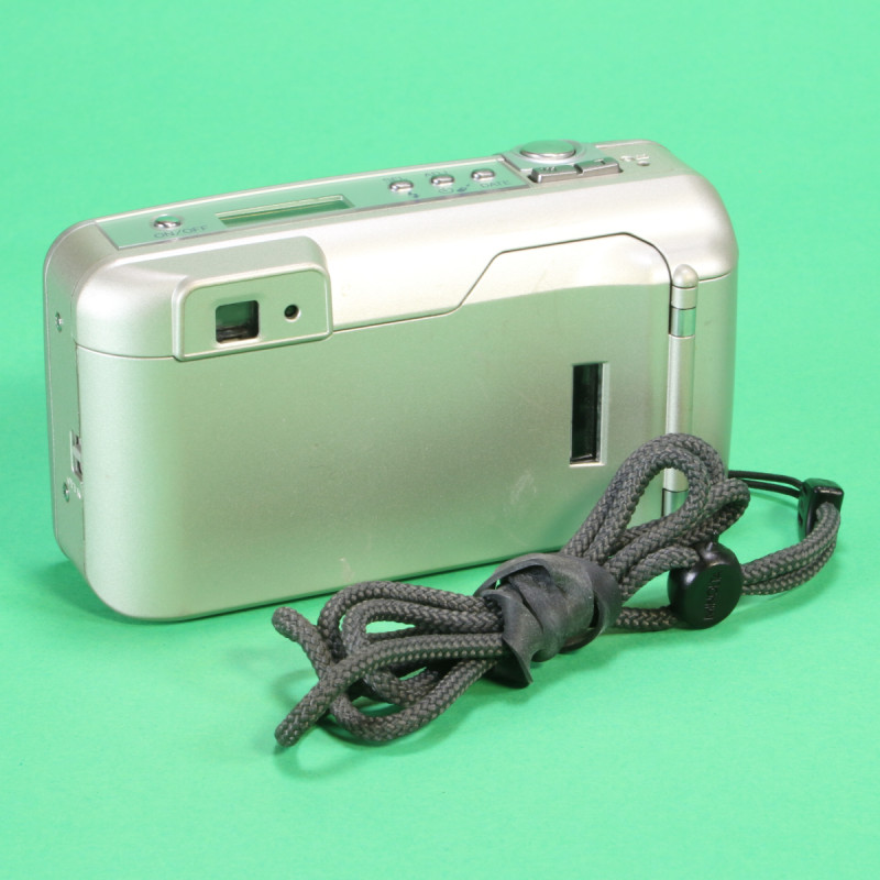 Minolta Zoom 130C Date Camera
