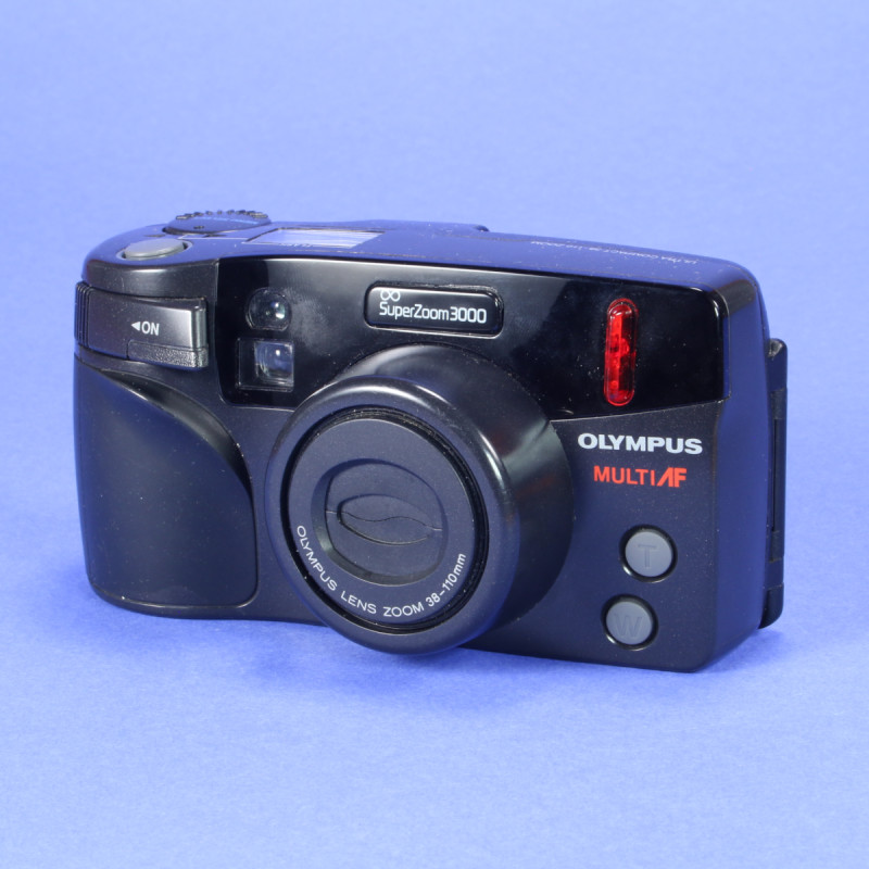 Olympus Infinity SuperZoom 3000 DLX Camera