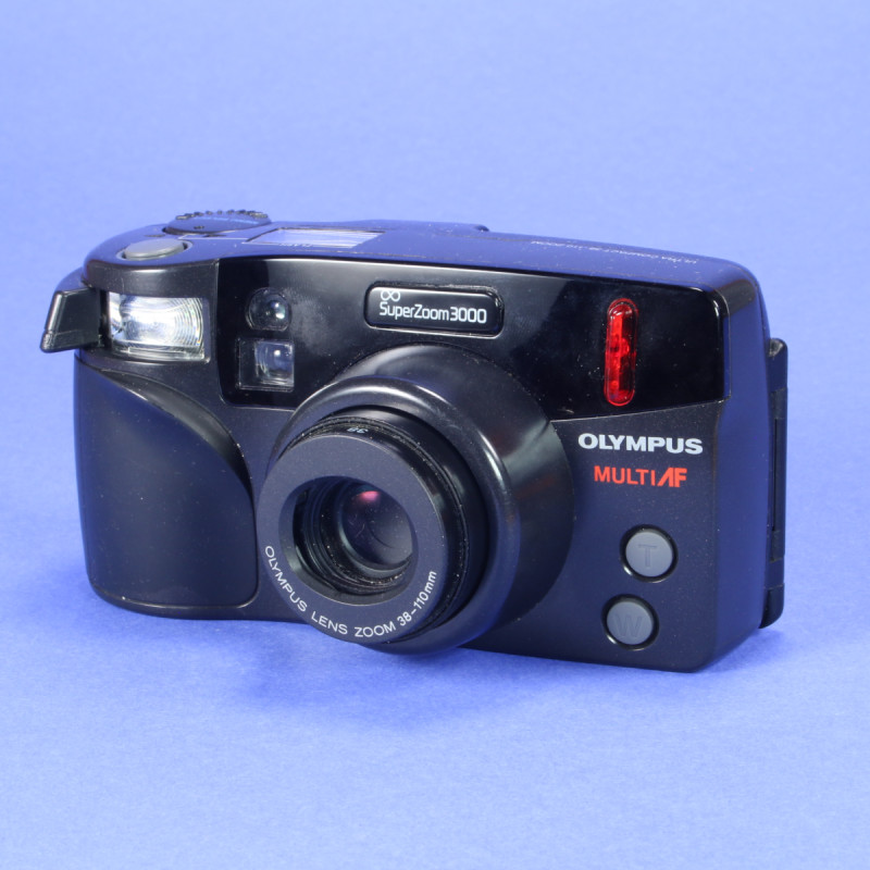 Olympus Infinity SuperZoom 3000 DLX Camera