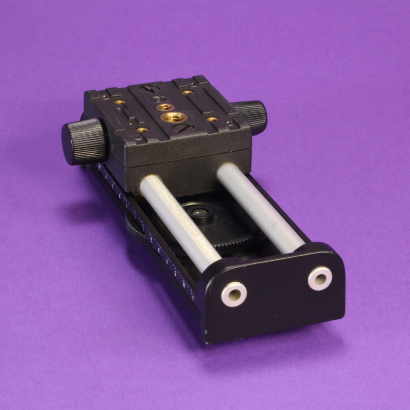 Novoflex Adjustable Macro Stage