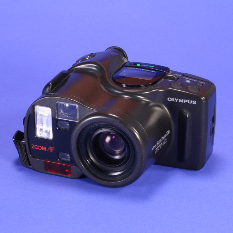 Olympus Infinity SuperZoom 330 Camera