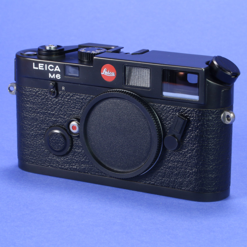 Leica M6 Camera - Black .72x (10404) - Serviced by DAG