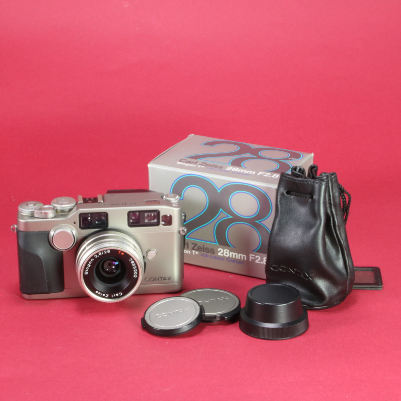 Contax G2 Camera with 28mm f2.8 Biogon Lens