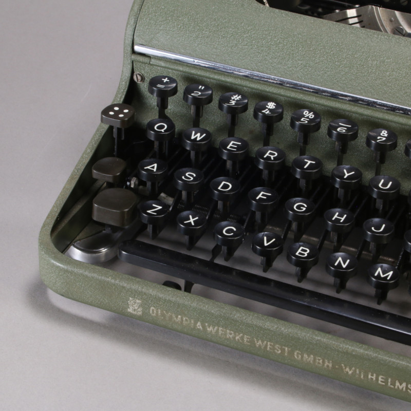 Olympia SM1 Portable Typewriter - Refurbished