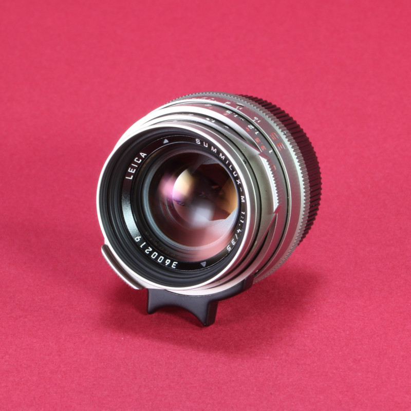 Leica 35mm f1.4 Summilux-M Lens 11860 - Titanium