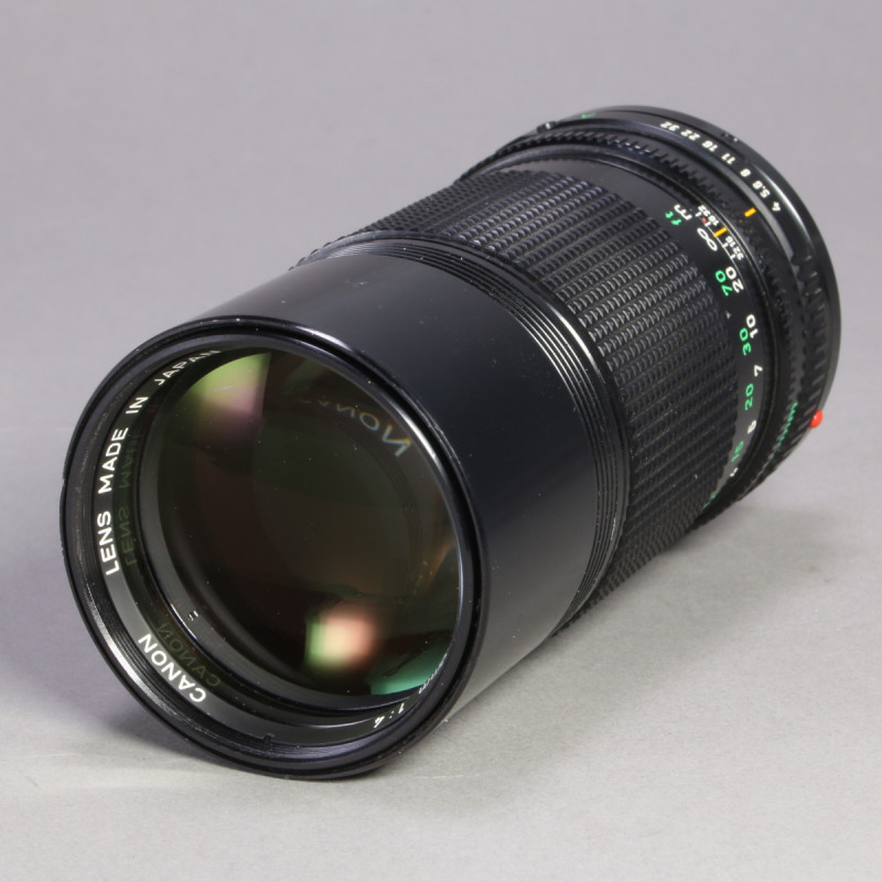 Canon 200mm f4 FD Lens