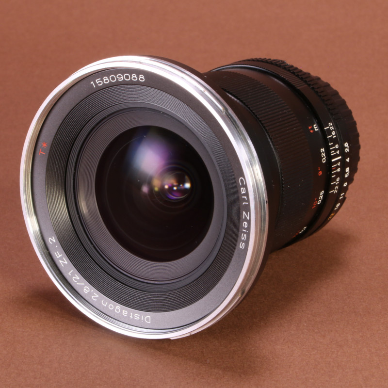 Carl Zeiss 21mm f2.8 Distagon T* ZF.2 Lens for Nikon AIS