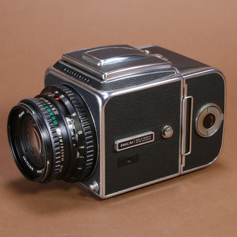 Hasselblad 500 C/M Camera with 80mm f2.8 Planar C Lens and A12 Back