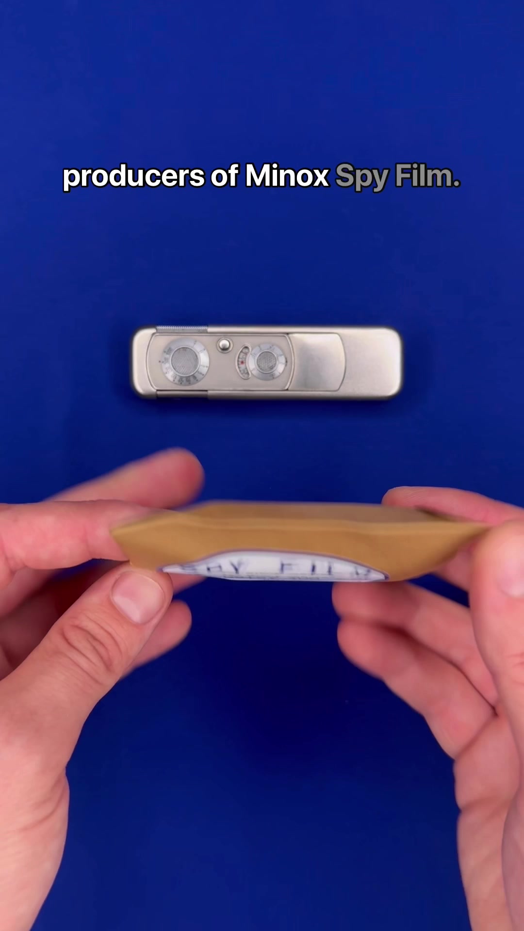 Using the Minox Riga to shoot a roll of Blue Moon Color 400 Spy Film