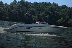 2020 Sea Ray SLX 230