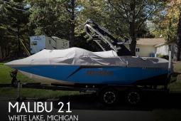 2018 Malibu 21 MLX Wakesetter