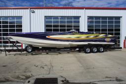 2005 Cigarette 39 Top Gun