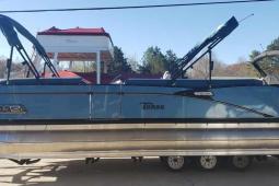 2021 Tahoe Cascade Rear J Lounger 2585