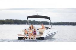 2021 Hurricane SunDeck Sport 202 IO