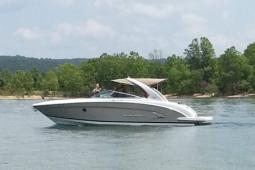 2013 Regal 3200 Bowrider