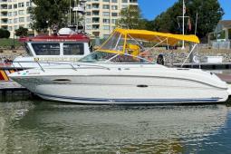 2001 Sea Ray 225 Weekender