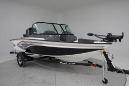 2014 Larson FX1650 Fishing boat