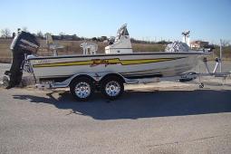2014 Bass Cat Bay Cat