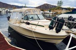 1985 Chris Craft 216 Scorpion