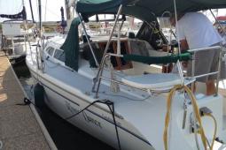 1999 Catalina 320