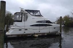 2000 Carver 396 Motor Yacht