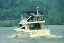 2000 Maxum SCB