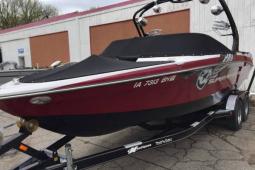 2009 Nautique Super Air Team 230