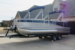 2013 Berkshire 250E Premium Tri-Toon