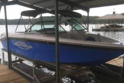 2004 Nautique 211 LED Sport Nautique