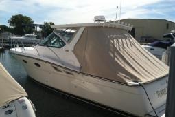 2004 Tiara 3200 OPEN