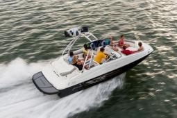2017 Bayliner 215DB