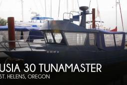 2010 USIA 30 Tunamaster