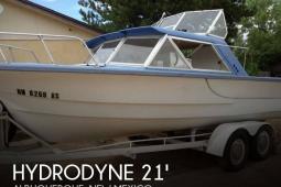 1967 Hydrodyne Crusader 21
